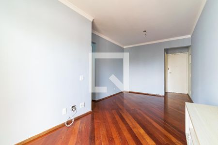 Sala de apartamento para alugar com 3 quartos, 72m² em Chácara Inglesa, São Paulo