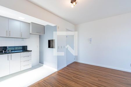 Cozinha de apartamento à venda com 3 quartos, 76m² em Marechal Rondon, Canoas