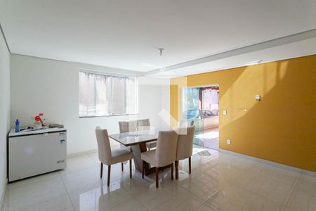 Sala 2 de casa à venda com 4 quartos, 400m² em Santa Mônica, Belo Horizonte