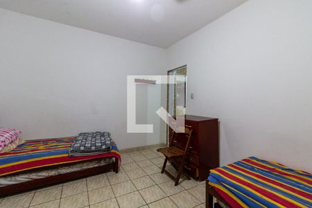 Quarto de apartamento para alugar com 2 quartos, 92m² em Canto do Forte, Praia Grande