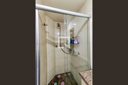 Apartamento à venda com 170m², 4 quartos e 4 vagas Apartamento à venda com 170m², 4 quartos e 4 vagasBanheiro dos Quartos