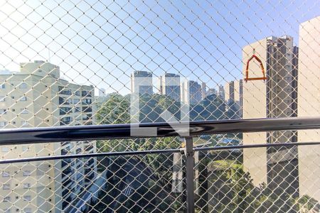 Apartamento à venda com 170m², 4 quartos e 4 vagas Apartamento à venda com 170m², 4 quartos e 4 vagasVaranda Suíte 02