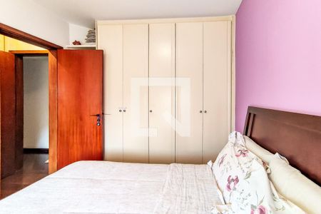 Apartamento à venda com 170m², 4 quartos e 4 vagas Apartamento à venda com 170m², 4 quartos e 4 vagasSuíte 02