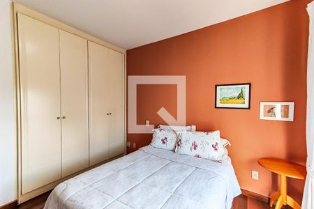 Apartamento à venda com 170m², 4 quartos e 4 vagas Apartamento à venda com 170m², 4 quartos e 4 vagasQuarto 1