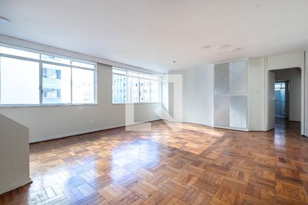 Apartamento para alugar com 180m², 3 quartos e 1 vagaSala