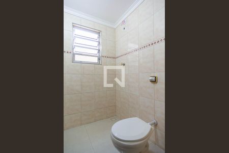 Lavabo de casa à venda com 3 quartos, 191m² em Vila Carbone, São Paulo