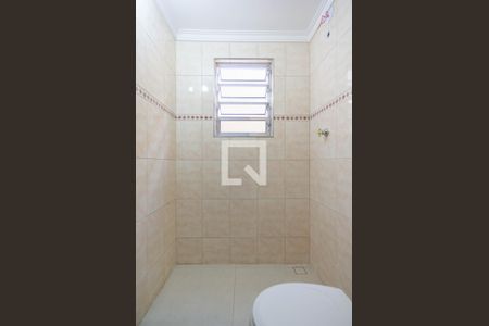 Lavabo de casa à venda com 3 quartos, 191m² em Vila Carbone, São Paulo