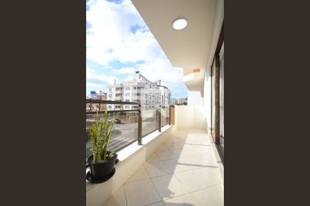 Varanda de apartamento para alugar com 4 quartos, 148m² em Abraão, Florianópolis