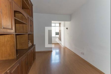 Sala de apartamento para alugar com 2 quartos, 78m² em Praça da Bandeira, Rio de Janeiro