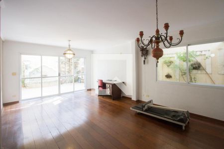 Sala de casa de condomínio à venda com 4 quartos, 290m² em Granja Julieta, São Paulo