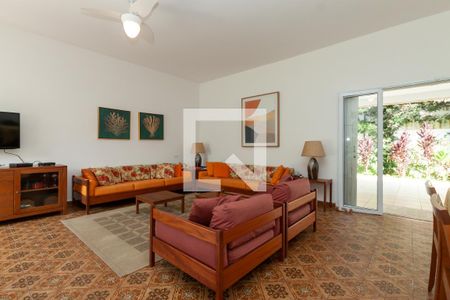 Sala de casa para alugar com 3 quartos, 218m² em Tombo, Guarujá