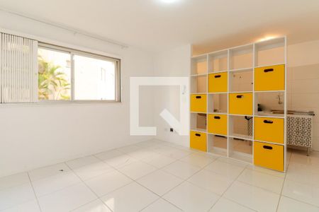 Sala de apartamento para alugar com 1 quarto, 45m² em Pinheiros, São Paulo