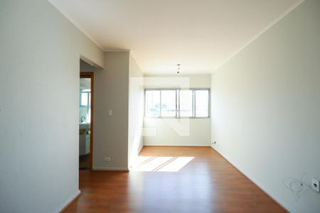 Apartamento à venda com 66m², 2 quartos e 1 vagaSala