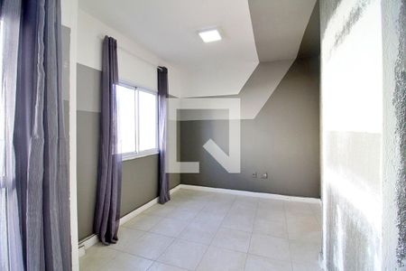 Sala de casa de condomínio para alugar com 3 quartos, 200m² em Vila Valparaiso, Santo André