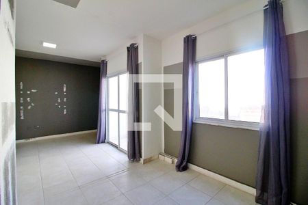 Sala de casa de condomínio para alugar com 3 quartos, 200m² em Vila Valparaiso, Santo André
