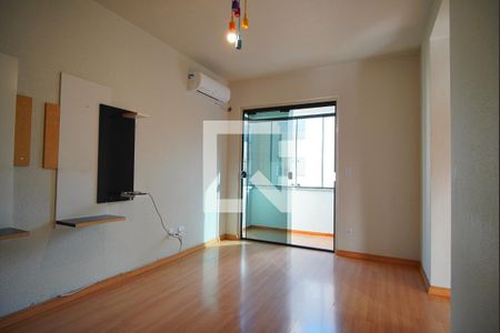 Sala de apartamento para alugar com 2 quartos, 56m² em Sarandi, Porto Alegre