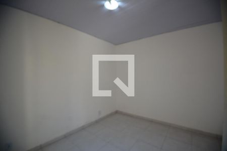 Quarto 1 de casa para alugar com 2 quartos, 52m² em Vila da Penha, Rio de Janeiro