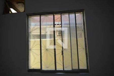 Vista do Quarto 1 de casa para alugar com 2 quartos, 52m² em Vila da Penha, Rio de Janeiro