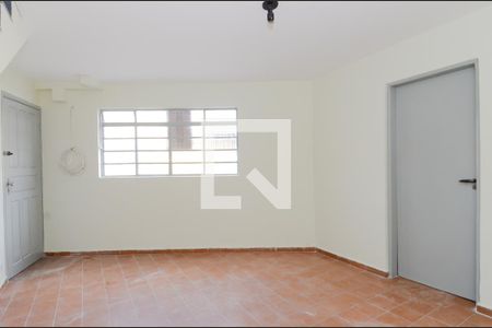 Sala de casa para alugar com 2 quartos, 145m² em Jardim Dourado, Guarulhos