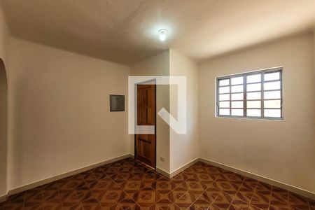 Sala de Estar de casa para alugar com 2 quartos, 95m² em Vila Firmiano Pinto, São Paulo