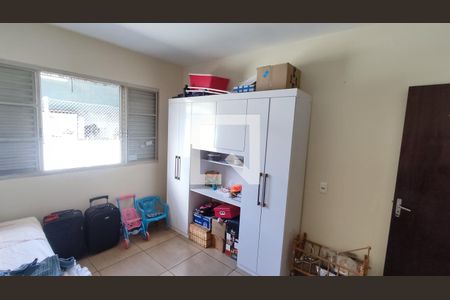 Quarto 2 - Casa 1 de casa à venda com 3 quartos, 166m² em Jardim São Camilo, Jundiaí