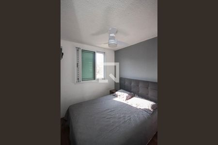 Quarto de apartamento à venda com 2 quartos, 49m² em Jardim Guairaca, São Paulo