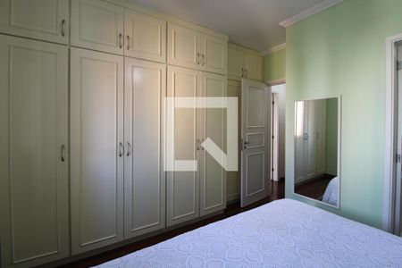 Quarto 1 (suíte) de apartamento à venda com 3 quartos, 112m² em Vila Itapura, Campinas