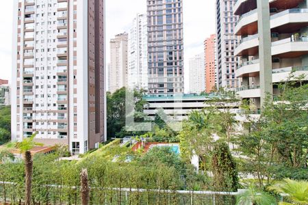 Vista da Varanda  de apartamento à venda com 3 quartos, 201m² em Jardim Fonte do Morumbi, São Paulo