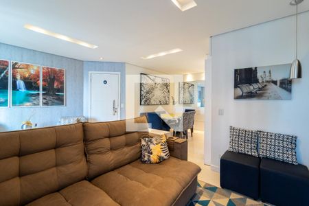 Sala de Estar de apartamento à venda com 3 quartos, 93m² em Vila Romero, São Paulo