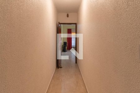 Corredor de casa à venda com 2 quartos, 172m² em Vila Joaquim Inácio, Campinas