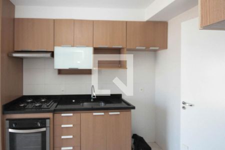 cozinha de apartamento para alugar com 1 quarto, 33928m² em Vila Alpina, São Paulo