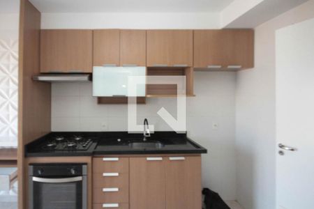 cozinha de apartamento para alugar com 1 quarto, 33928m² em Vila Alpina, São Paulo