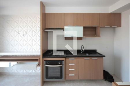 cozinha de apartamento para alugar com 1 quarto, 33928m² em Vila Alpina, São Paulo