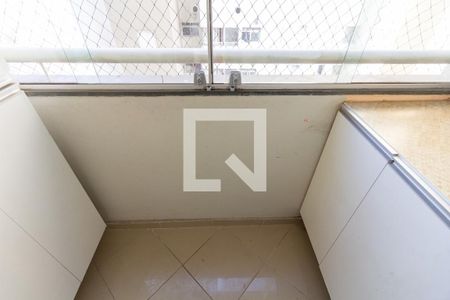 Sacada de apartamento para alugar com 3 quartos, 63m² em Vila Butantã, São Paulo