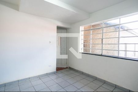 Sala de casa para alugar com 2 quartos, 50m² em Vila São Vicente, São Paulo