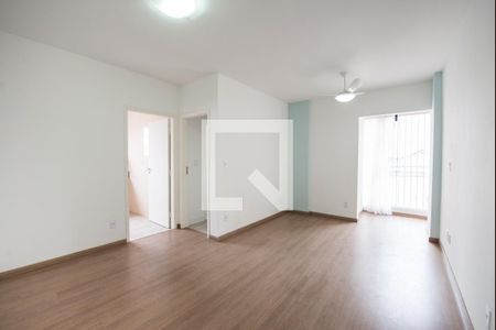 Sala de apartamento para alugar com 2 quartos, 60m² em Centro, Taubaté