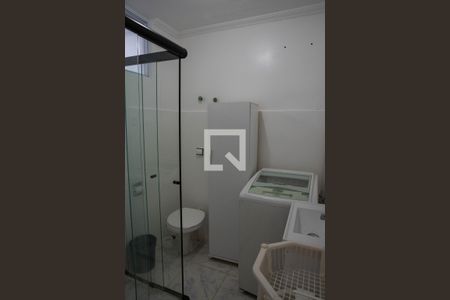 Banheiro de apartamento para alugar com 1 quarto, 34m² em Barra Funda, São Paulo