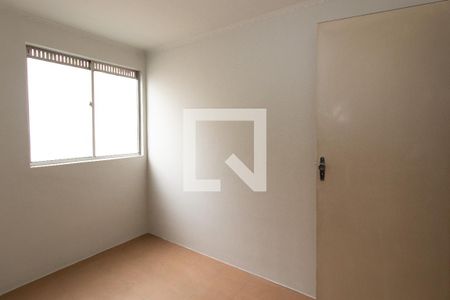 Quarto 1 de apartamento para alugar com 2 quartos, 51m² em Conjunto Residencial José Bonifácio, São Paulo