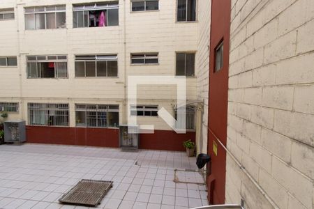 Vista da Sala de apartamento para alugar com 2 quartos, 51m² em Conjunto Residencial José Bonifácio, São Paulo