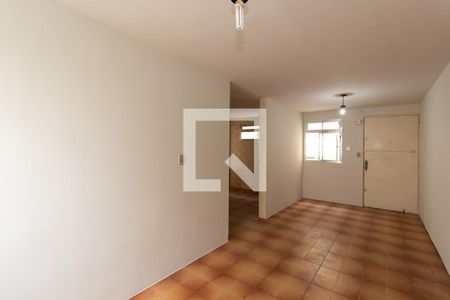 Sala de apartamento para alugar com 2 quartos, 51m² em Conjunto Residencial José Bonifácio, São Paulo