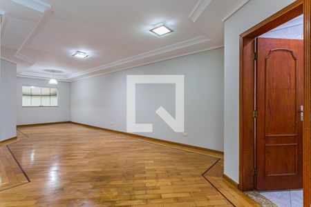 Sala de casa à venda com 3 quartos, 250m² em Vila Gilda, Santo André