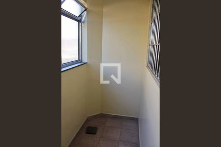 Varanda da Sala de apartamento para alugar com 2 quartos, 60m² em Jardim Gonçalves, Itaquaquecetuba