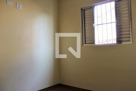 Quarto de apartamento para alugar com 2 quartos, 60m² em Jardim Gonçalves, Itaquaquecetuba