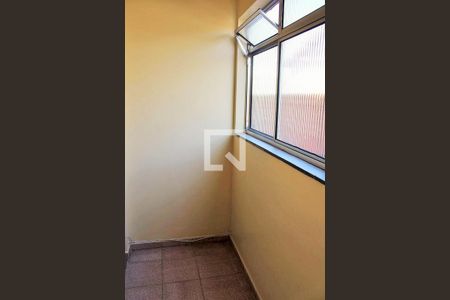 Varanda da Sala de apartamento para alugar com 2 quartos, 60m² em Jardim Gonçalves, Itaquaquecetuba