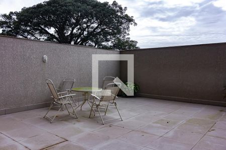 Quintal de kitnet/studio para alugar com 1 quarto, 81m² em Marechal Rondon, Canoas