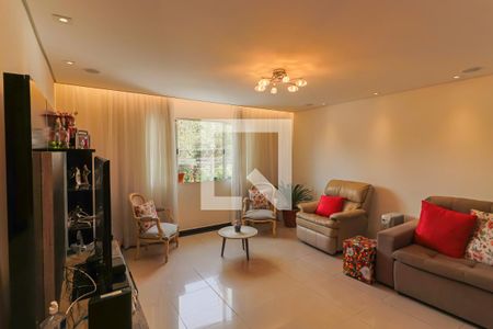 Sala de casa para alugar com 3 quartos, 195m² em Jardim das Vertentes, São Paulo