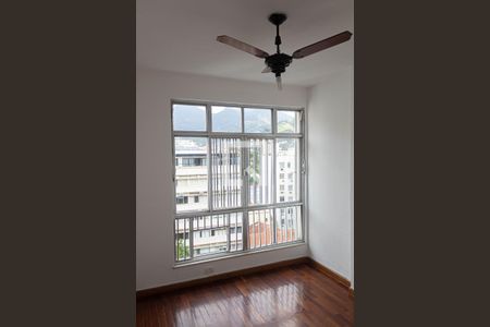 Quarto 1 de apartamento para alugar com 2 quartos, 85m² em Tijuca, Rio de Janeiro