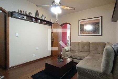 Sala de TV de casa à venda com 4 quartos, 370m² em Vila Frugoli, São Paulo
