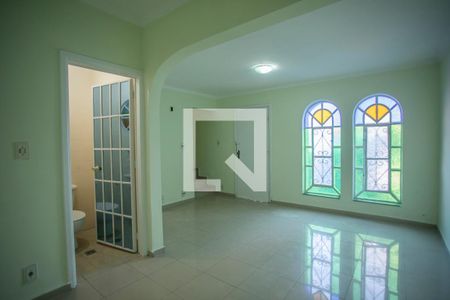 Sala de Estar de casa para alugar com 3 quartos, 95m² em Vila Paulista, São Paulo