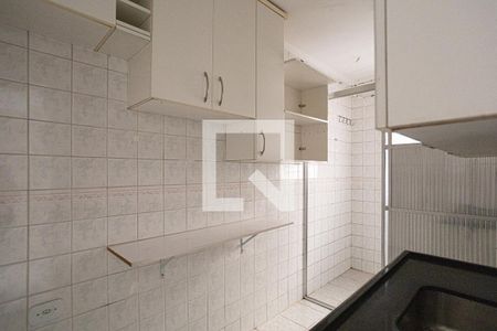 Cozinha de apartamento à venda com 2 quartos, 45m² em Novo Osasco, Osasco